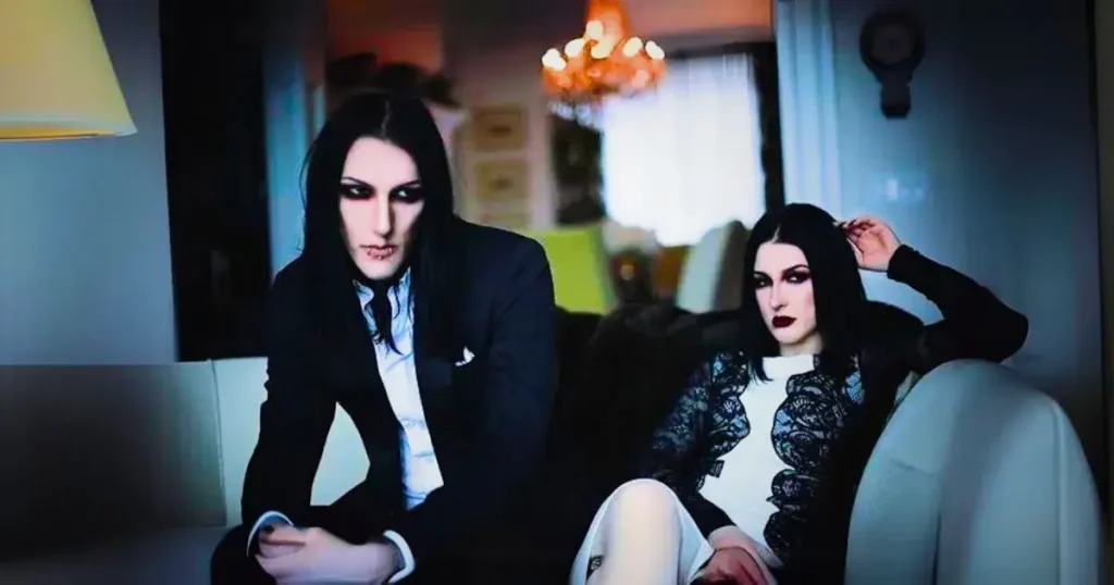 Current Relationship: chris motionless girlfriend | Gaia Sessa (Gaiapatra)