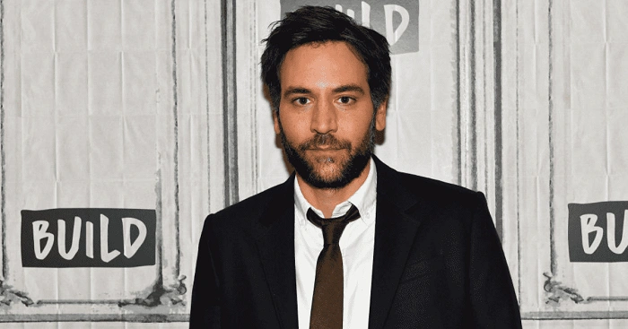 How Josh Radnor Spends His Wealth