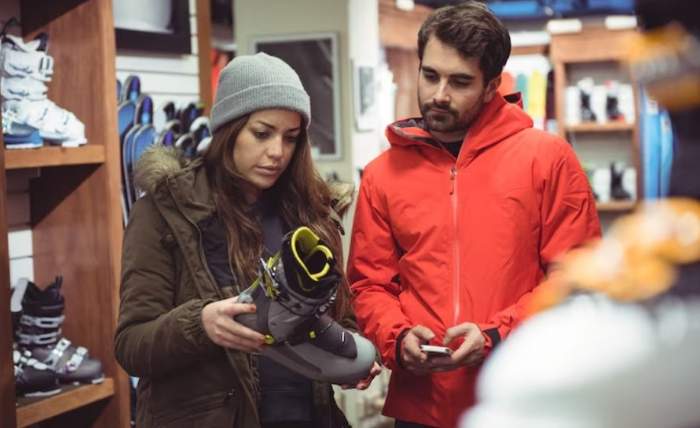 Common Mistakes Teams Make When Ordering Customized Hockey Socks
