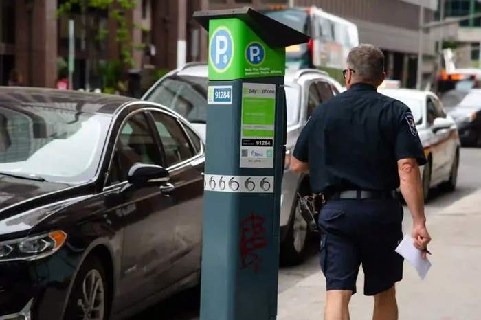 How Ottawa Property Managers Handle Unauthorized Parking and Vehicle Removal