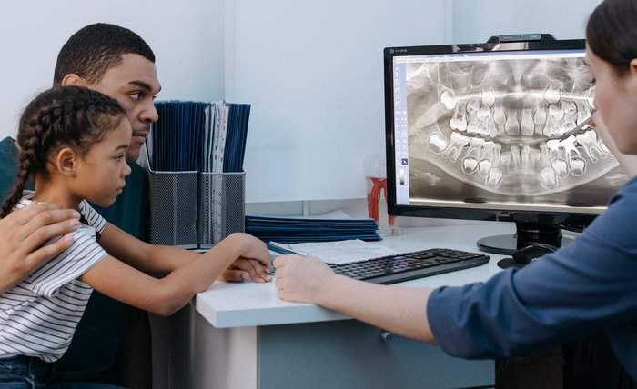 Family Dentistry Supports Senior Oral Health