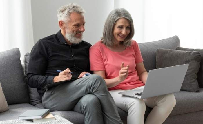Best Ways to Help Your Parents Stay Sharp